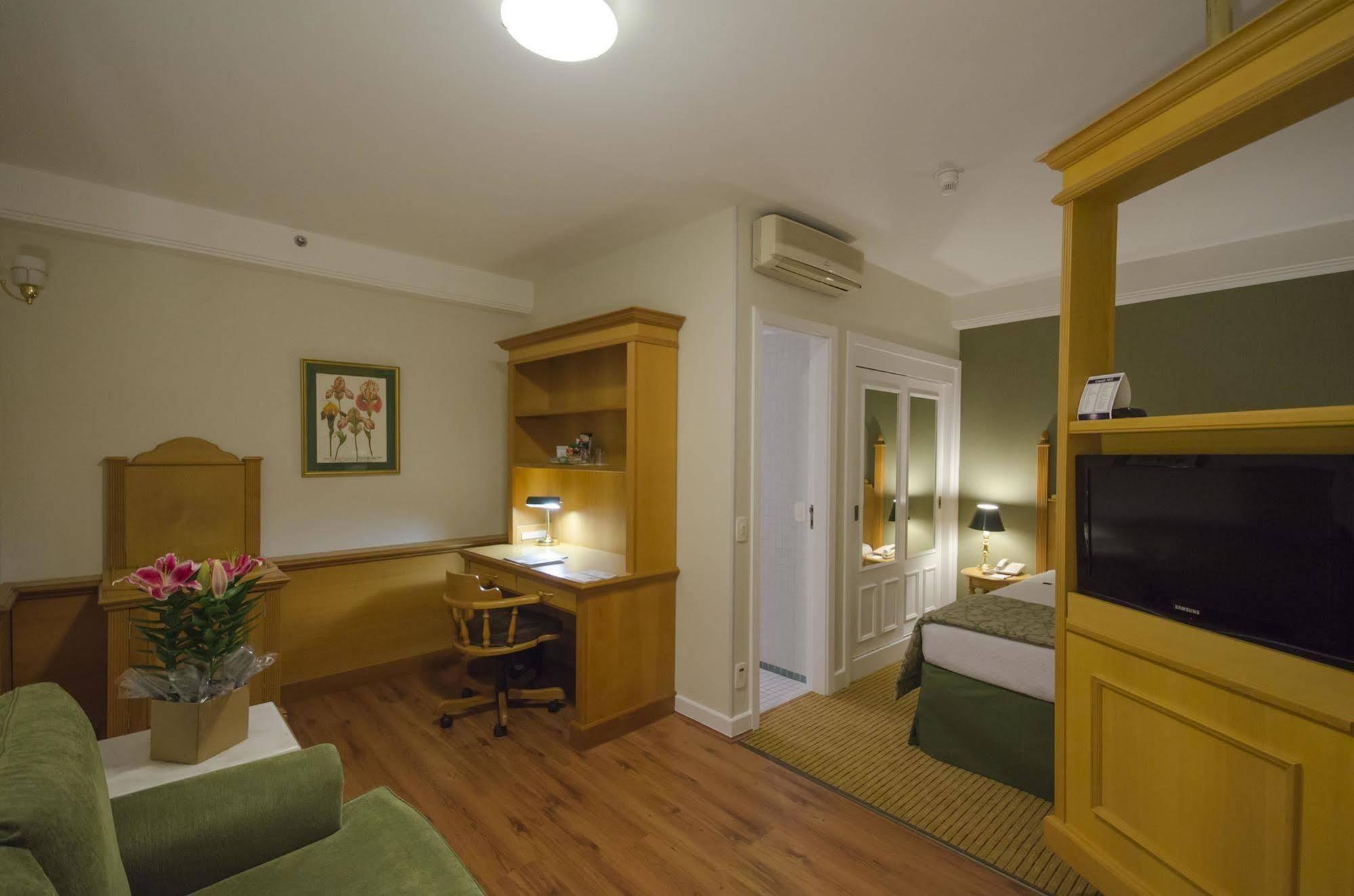 Estanplaza Ibirapuera Hotel São Paulo Buitenkant foto